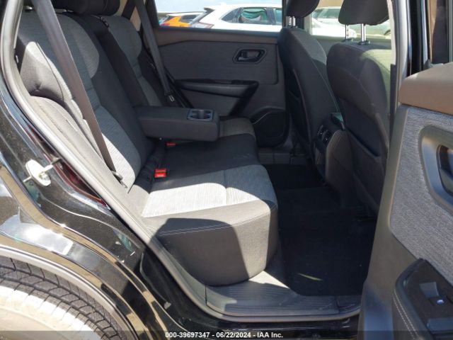 JN8AT3AA4MW004757 Nissan Rogue S Fwd