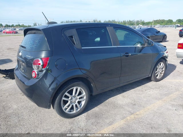 Chevrolet Sonic Lt Auto 2015 1G1JC6SH6F4212509 Image 4