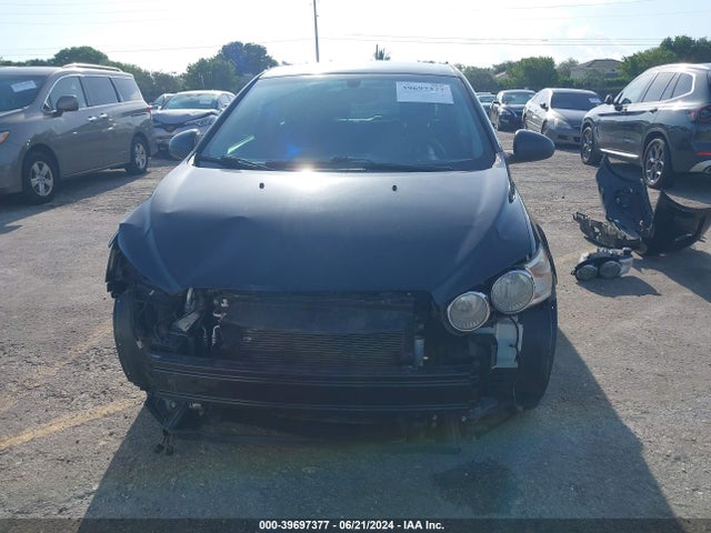 Chevrolet Sonic Lt Auto 2015 1G1JC6SH6F4212509 Image 6