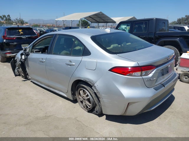 Toyota Corolla Hybrid Le 2020 JTDEBRBE1LJ013660 Image 3