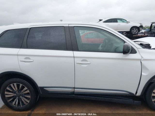 JA4AD2A35KZ008200 Mitsubishi Outlander Es