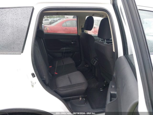 JA4AD2A35KZ008200 Mitsubishi Outlander Es