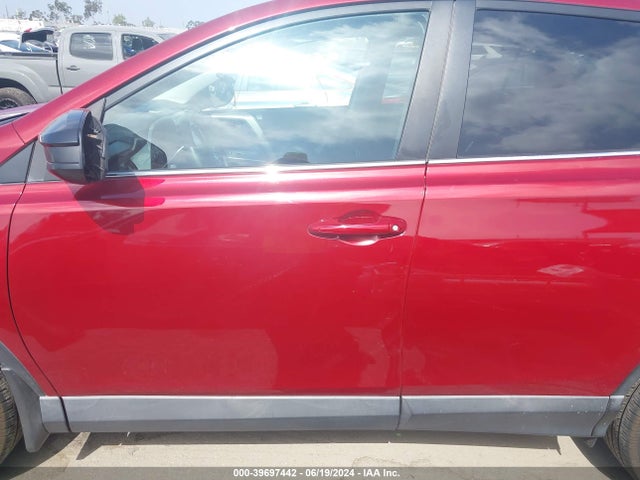 Toyota RAV4 LE 2018 2T3ZFREV2JW480585 Image 14