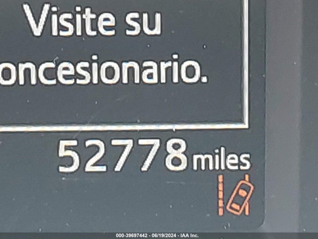 Toyota RAV4 LE 2018 2T3ZFREV2JW480585 Image 15