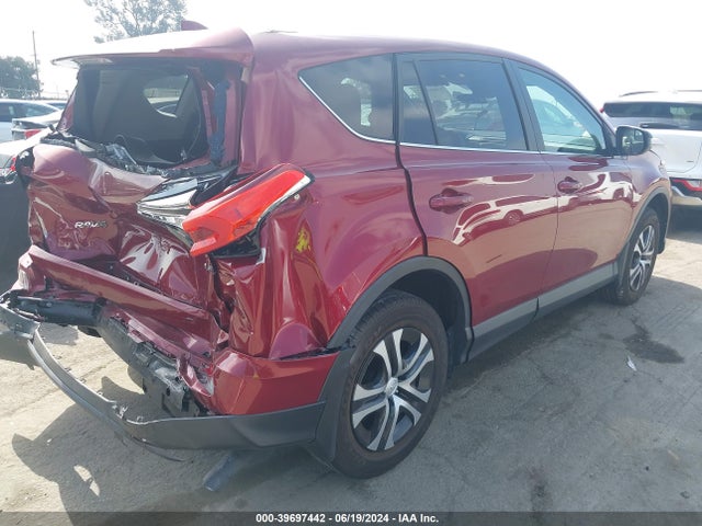 Toyota RAV4 LE 2018 2T3ZFREV2JW480585 Image 4