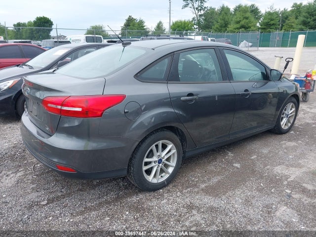 Ford FOCUS SE 2018 1FADP3F27JL267925 Image 4