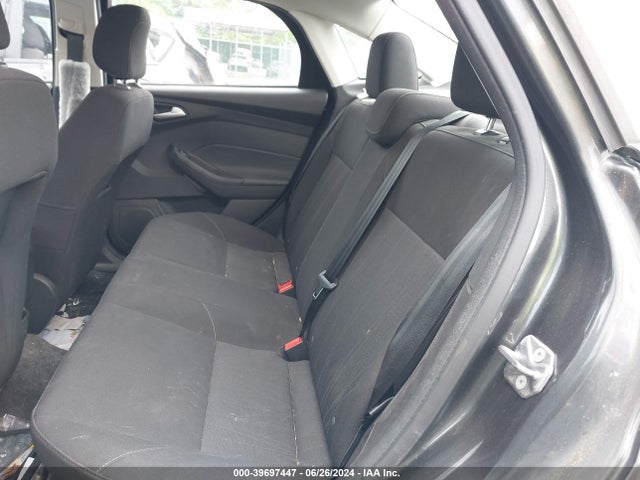 Ford FOCUS SE 2018 1FADP3F27JL267925 Image 8