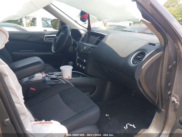 5N1DR2BM9LC637616 Nissan Pathfinder Sv 4wd