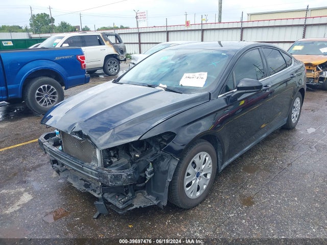 Ford FUSION S 2020 3FA6P0G75LR135509 Image 2