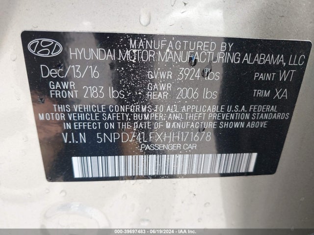 Hyundai ELANTRA SE 2017 5NPD74LFXHH171678 Image 9