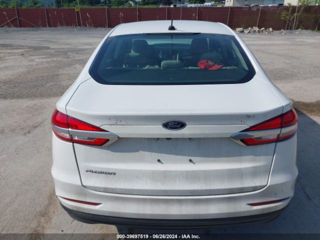 3FA6P0G76KR183583 Ford FUSION S