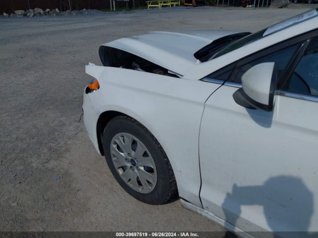 3FA6P0G76KR183583 Ford FUSION S