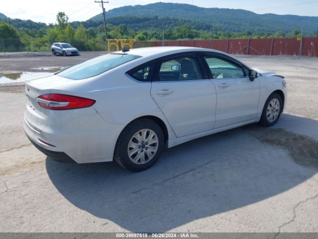 3FA6P0G76KR183583 Ford FUSION S