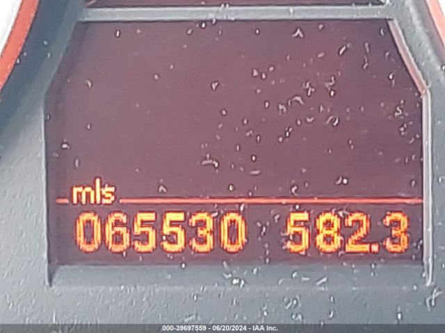 WBAVM1C58FV498660 BMW X1 Sdrive28i