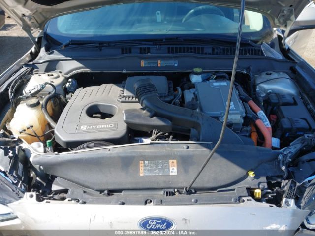3FA6P0LU6HR317755 Ford Fusion Hybrid Se