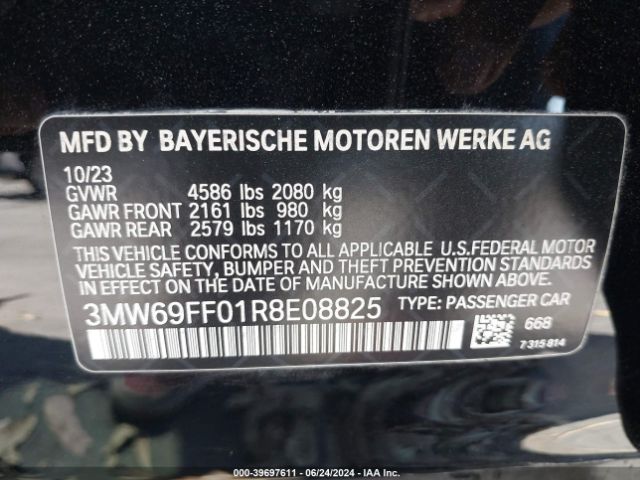 3MW69FF01R8E08825 BMW 3 Series 330i