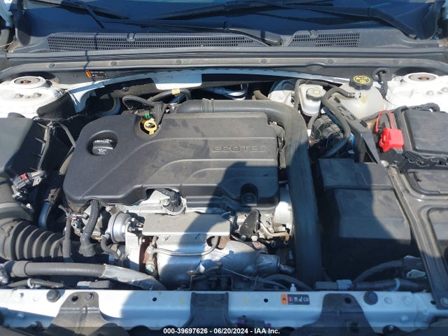 Chevrolet MALIBU LT 2018 1G1ZD5ST9JF220129 Image 10