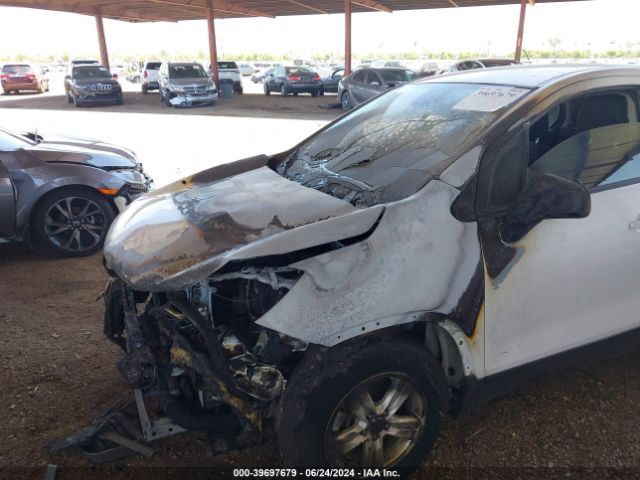 3GNCJKSB4LL131239 Chevrolet Trax Fwd Ls