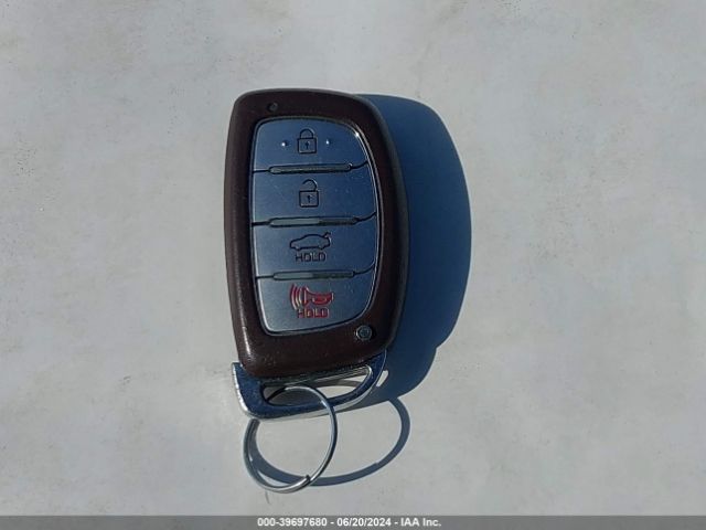 5NPD84LFXHH039615 Hyundai Elantra Limited