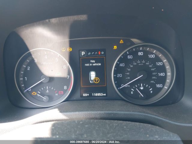 5NPD84LFXHH039615 Hyundai Elantra Limited