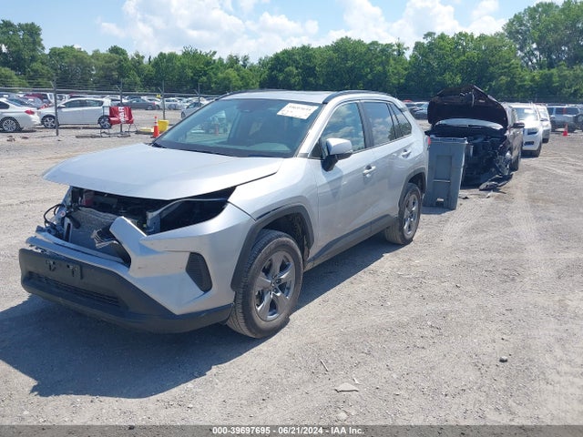 Toyota Rav4 Xle 2024 2T3P1RFVXRC429174 Image 2