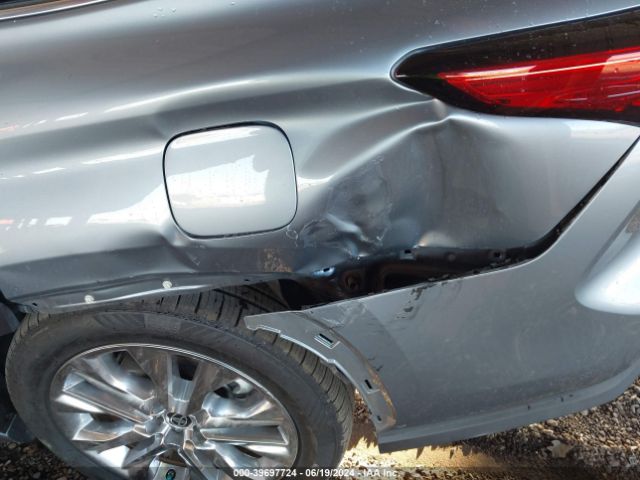 5TDYZRAHXMS065667 Toyota Highlander Limited