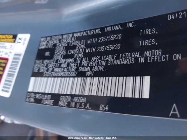 5TDYZRAHXMS065667 Toyota Highlander Limited