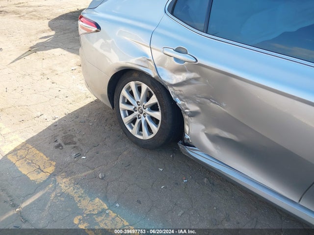 Toyota CAMRY LE 2020 4T1C11AK8LU892166 Image 6