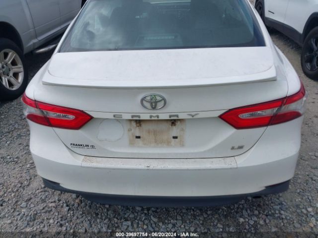 4T1B11HK8JU564826 Toyota CAMRY LE
