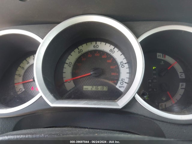 Toyota Tacoma Base V6 2014 3TMLU4EN2EM160091 Image 7