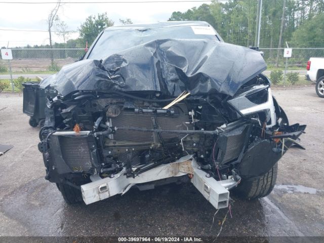 5TFLA5AB9NX015618 Toyota Tundra Sr5