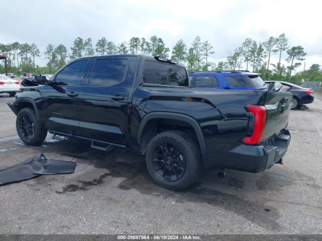 5TFLA5AB9NX015618 Toyota Tundra Sr5