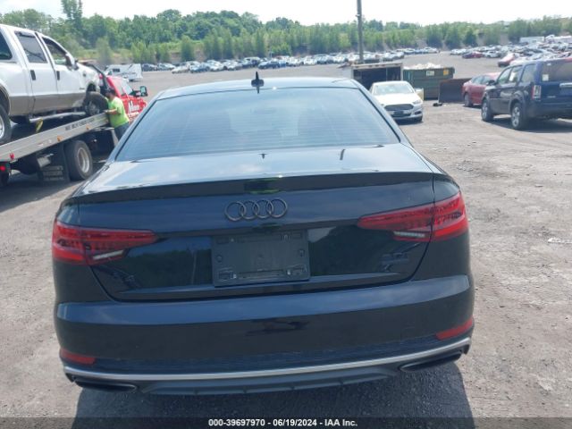 WAUDNAF43KN019535 Audi A4 45 Premium