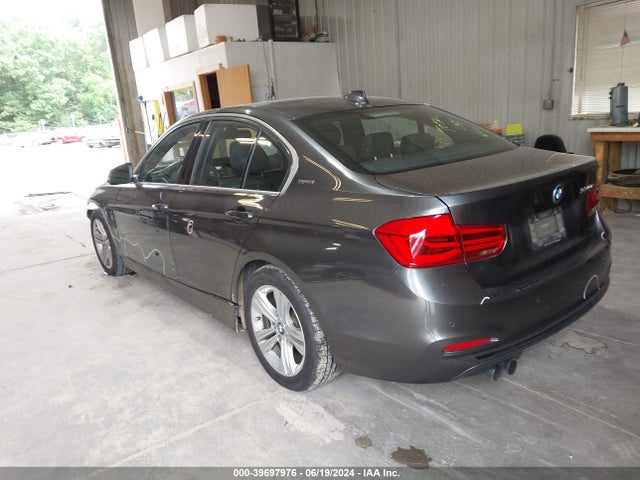 WBA8E1C31HK895463 BMW 330e Iperformance