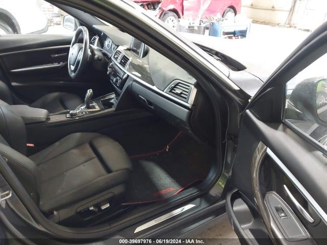 WBA8E1C31HK895463 BMW 330e Iperformance