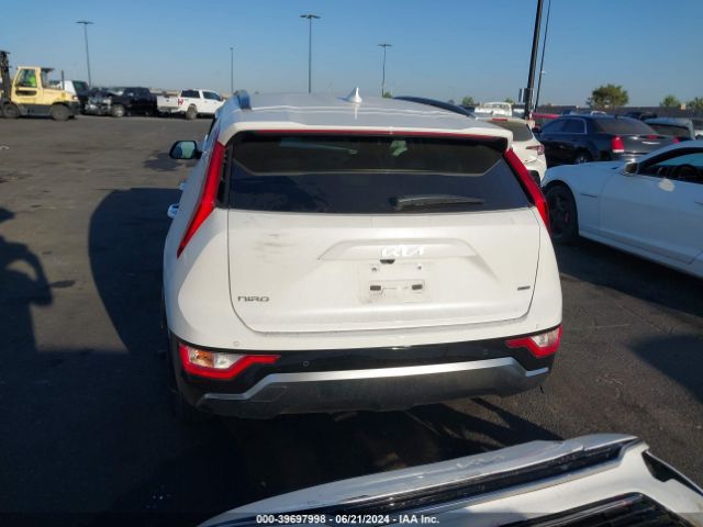 KNDCT3LE1R5162328 KIA NIRO SX