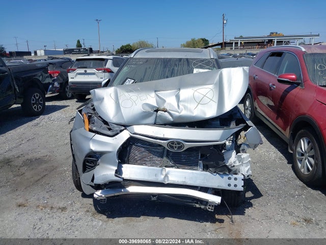 Toyota Highlander Xle 2023 5TDKDRAH3PS042627 Image 12