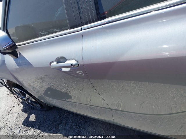Toyota Highlander Xle 2023 5TDKDRAH3PS042627 Image 14