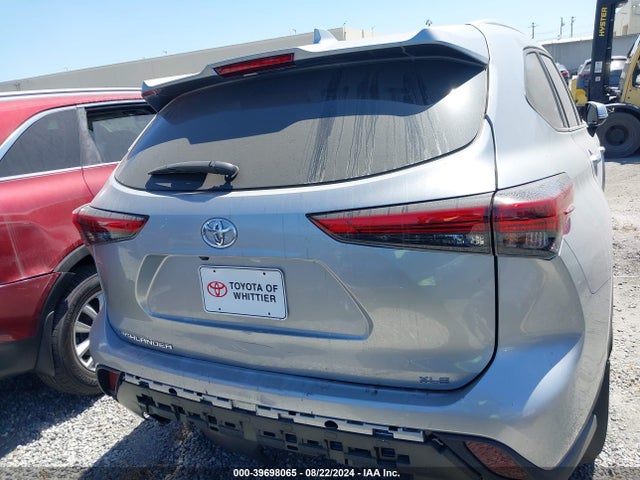 Toyota Highlander Xle 2023 5TDKDRAH3PS042627 Image 16