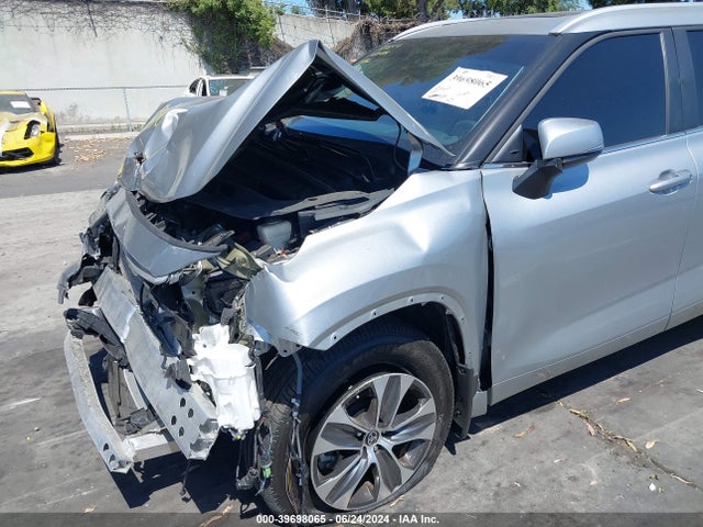Toyota Highlander Xle 2023 5TDKDRAH3PS042627 Image 19