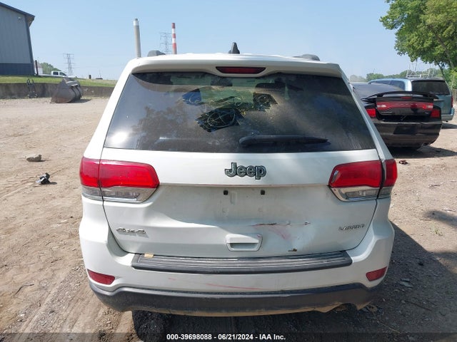 1C4RJFAG1FC675849 Jeep Grand Cherokee Laredo