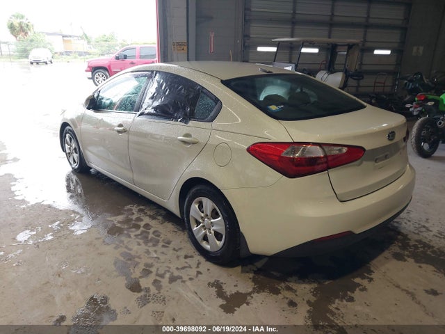 KIA FORTE LX 2015 KNAFK4A64F5295692 Image 3