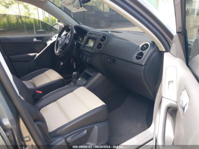 WVGAV7AXXGW591614 Volkswagen TIGUAN S