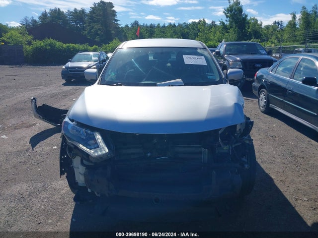 KNMAT2MVXJP532880 Nissan ROGUE S