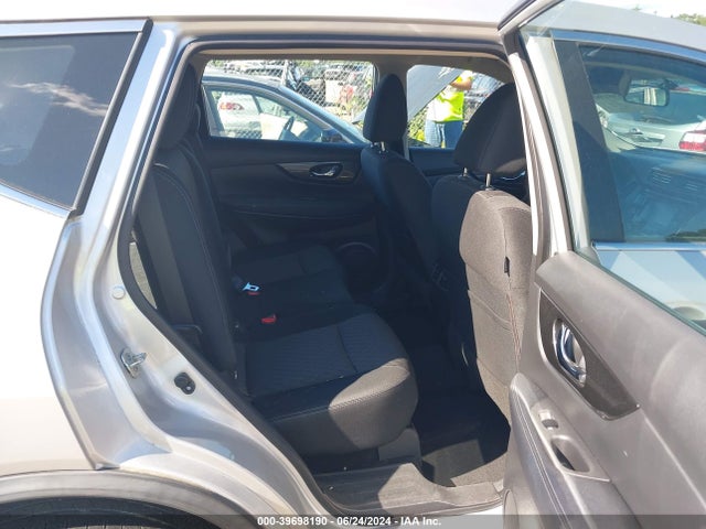 KNMAT2MVXJP532880 Nissan ROGUE S