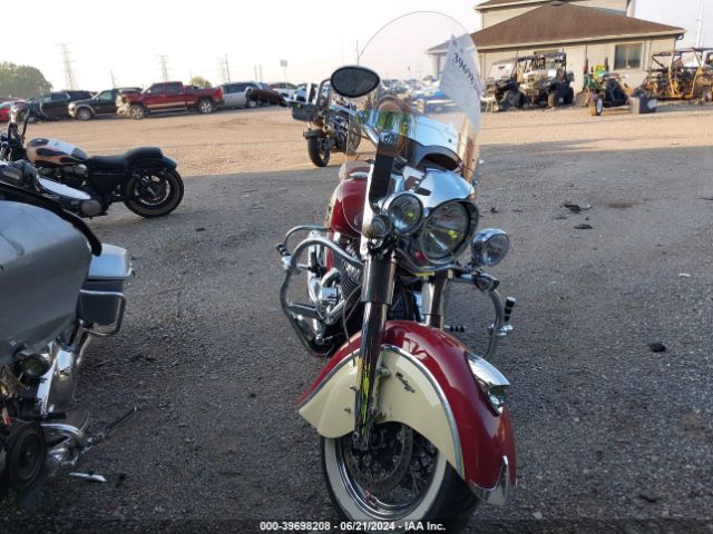 2017 INDIAN MOTORCYCLE CO. CHIEF 56KCCVAA9H3351633 Photo 4