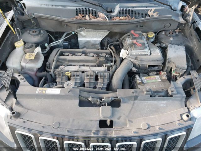 1C4NJCBB0FD409975 Jeep Compass Sport