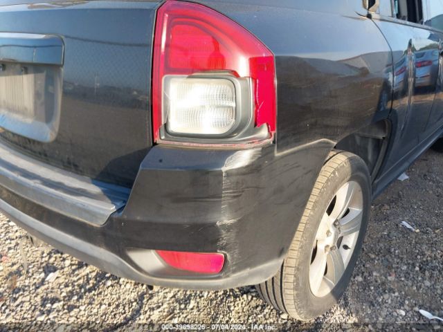 1C4NJCBB0FD409975 Jeep Compass Sport