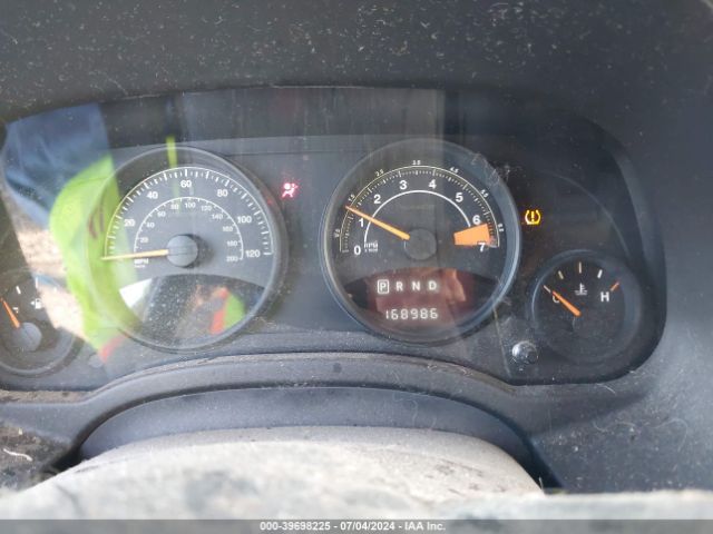 1C4NJCBB0FD409975 Jeep Compass Sport