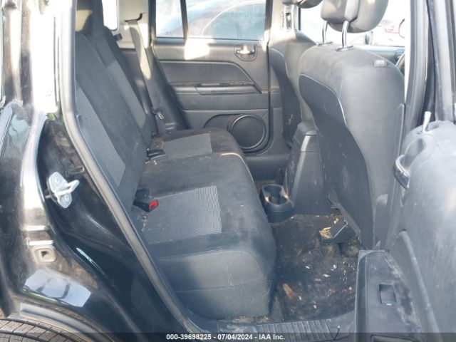 1C4NJCBB0FD409975 Jeep Compass Sport